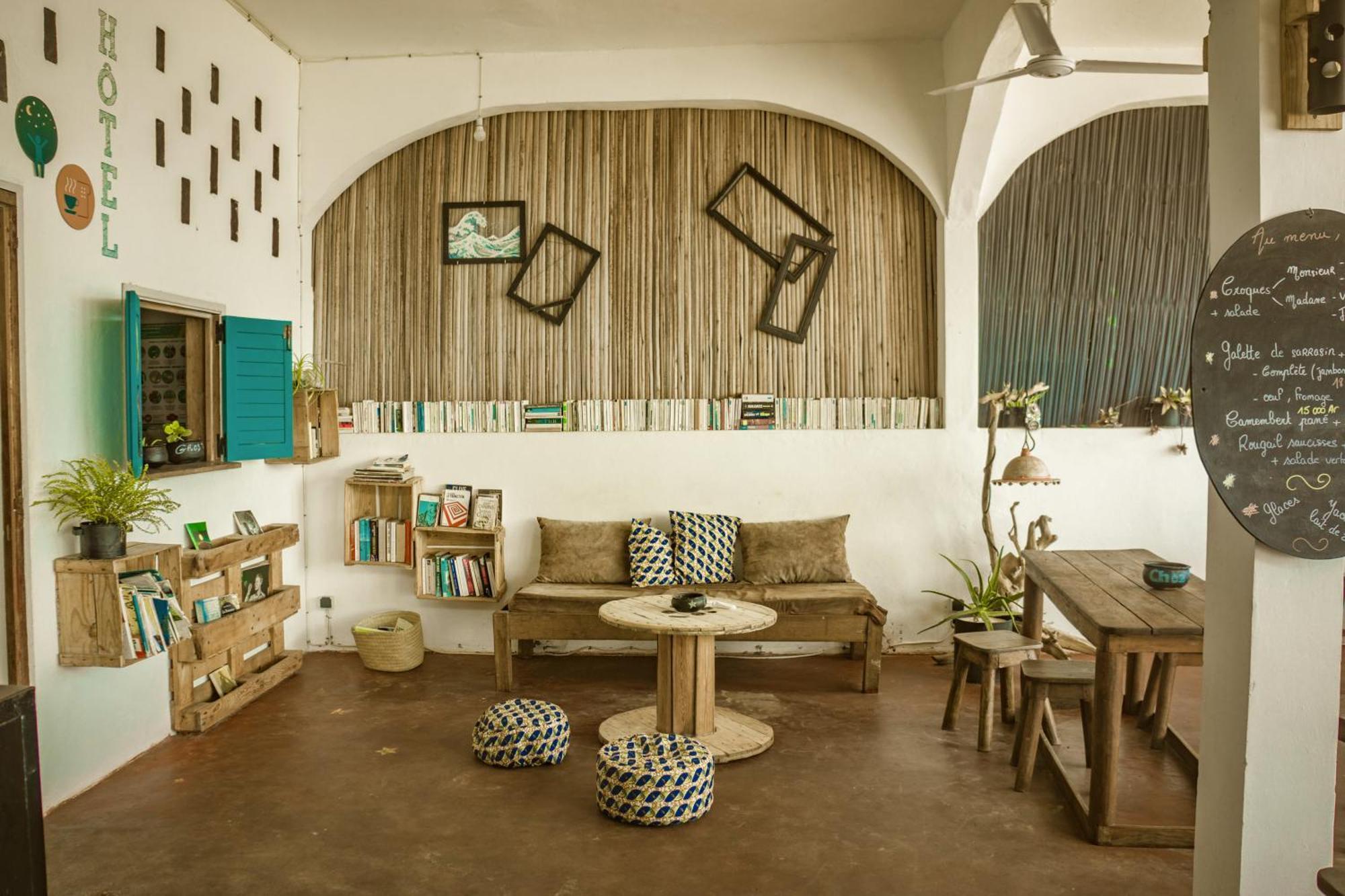 Chez Senga Hotel Madirokely  Luaran gambar
